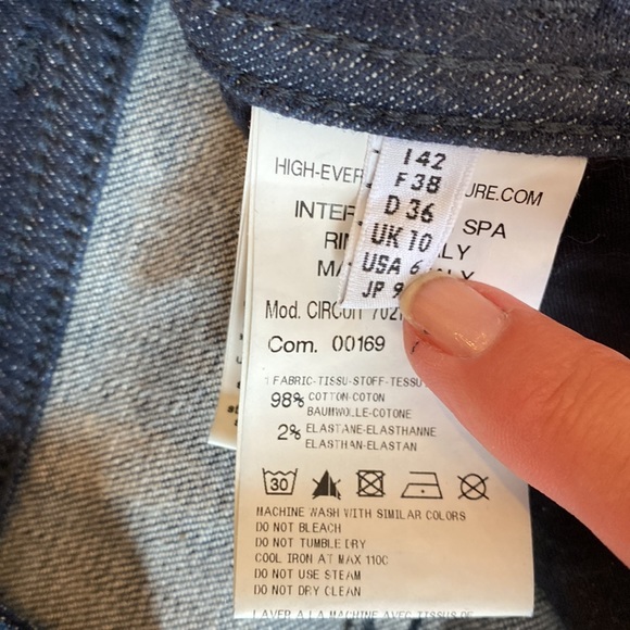 HIGH Tech Highwaisted Jeans with belt superb detailing Mint condition - Picture 8 of 15